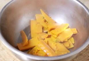 小瓜是怎么煮的吃的视频,家常美味轻松学