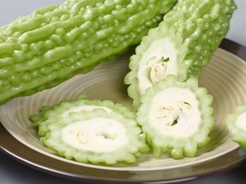 吃脆瓜不吐籽吗视频解说,吃脆瓜真的不吐籽吗？