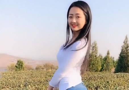 微胖美女吃瓜视频,甜蜜瓜果下的欢乐时光