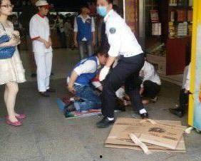 南宁本地吃瓜事件视频,一场引发热议的街头冲突瞬间