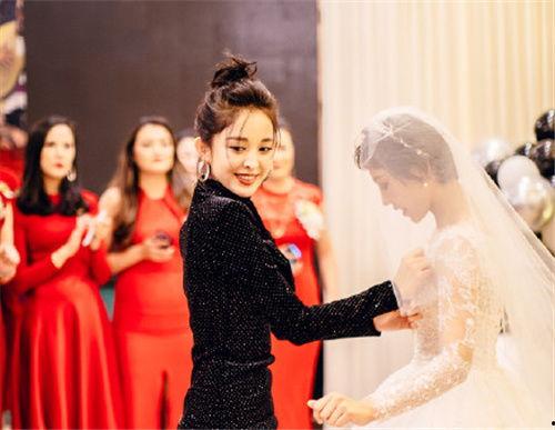 吃瓜古力娜扎完整视频,揭秘明星幕后生活