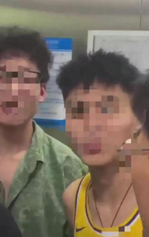 四川大学吃瓜视频,揭秘校园生活趣味瞬间