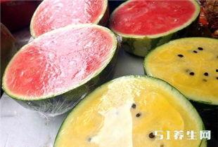 吃很大一块瓜会中毒吗视频,揭秘过量食用瓜果可能导致的健康风险